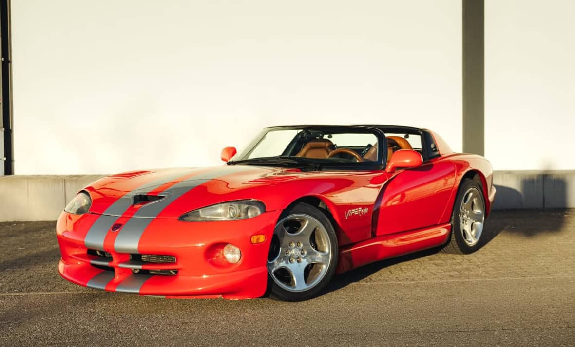 DODGE VIPER MIETEN IN STUTTGART hero