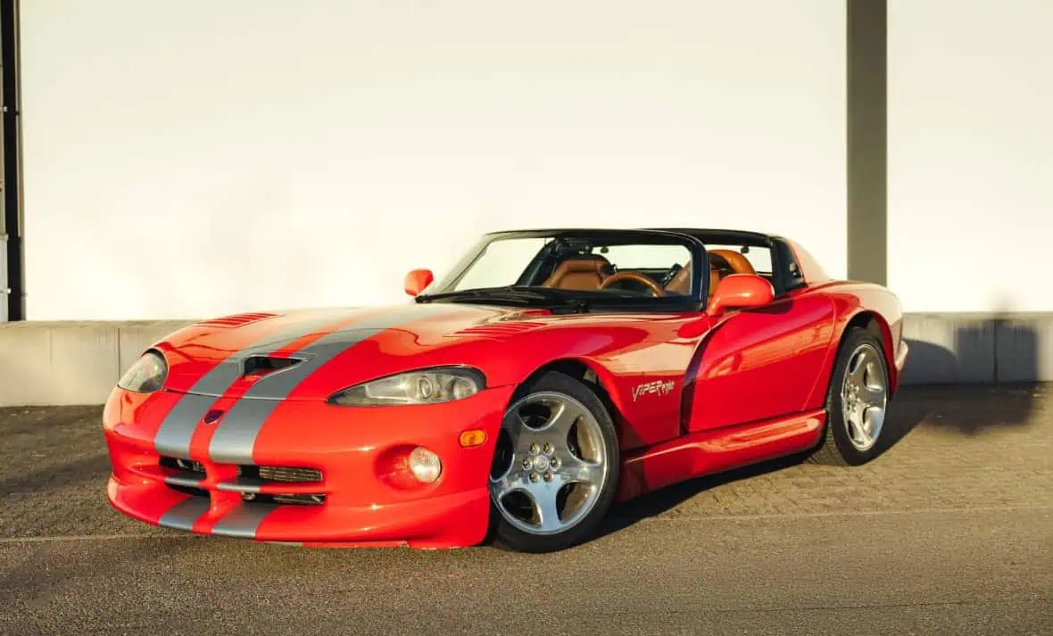 DODGE VIPER MIETEN IN STUTTGART hero