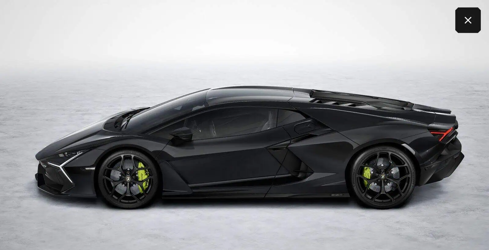 Lamborghini Revuelto mieten in Frankfurt am Main seite