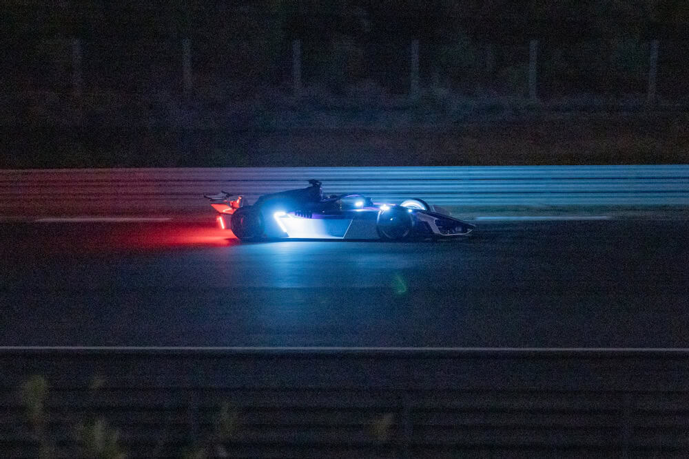 Dynamische Szene aus der Formula-E-Saison 12