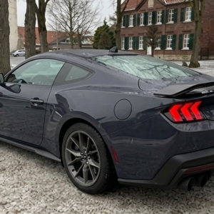 Ford Mustang Dark Horse (2025) hinten
