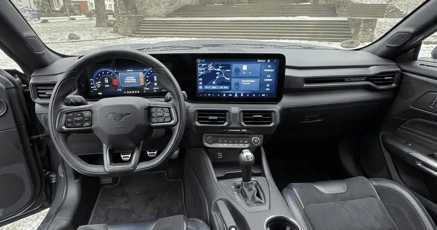 Ford Mustang Dark Horse (2025) Innenraum