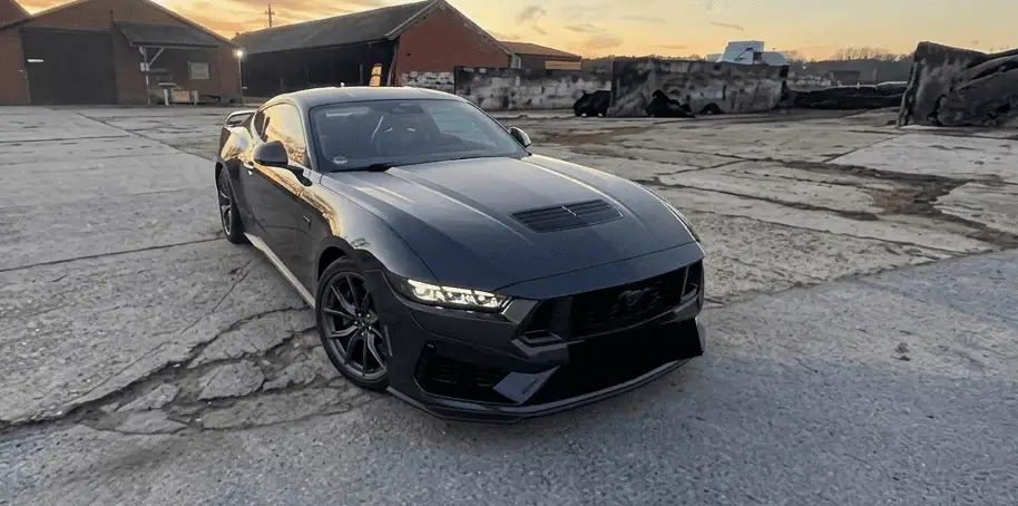 Ford Mustang Dark Horse (2025) vorne