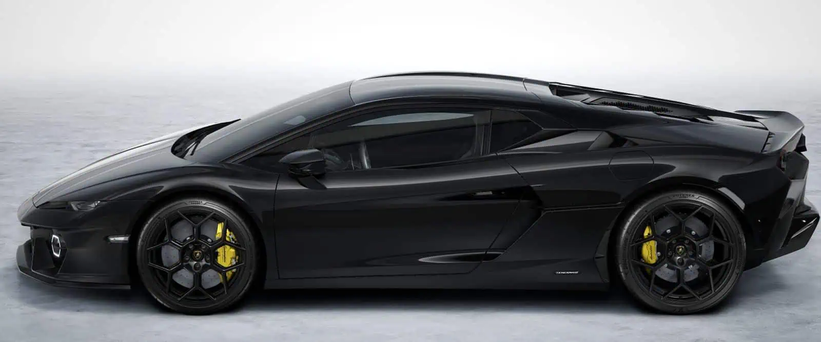 Lamborghini Temerario mieten in Frankfurt am Main seite