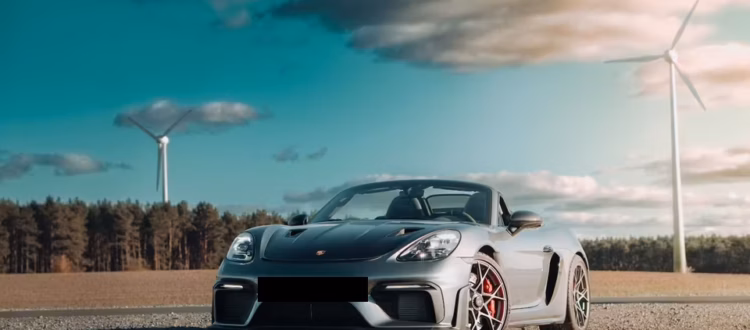 u Porsche 718 Spyder RS Vorne