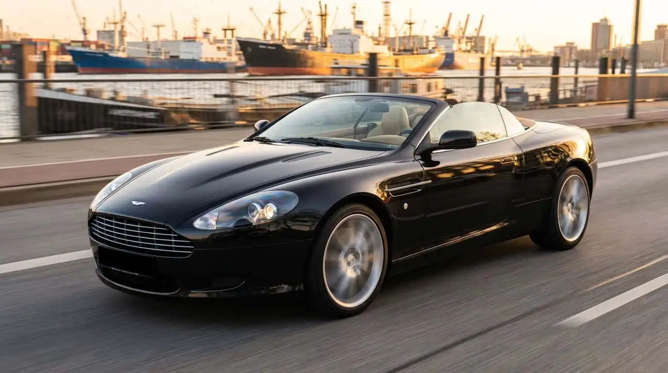 Aston Martin DB9 Volante mieten in Hamburg Hero
