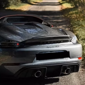 u Porsche 718 Spyder RS heck