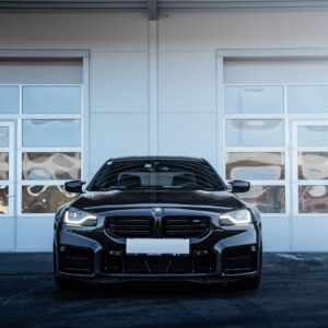 BMW M2 G87 in Wien mieten Vorne