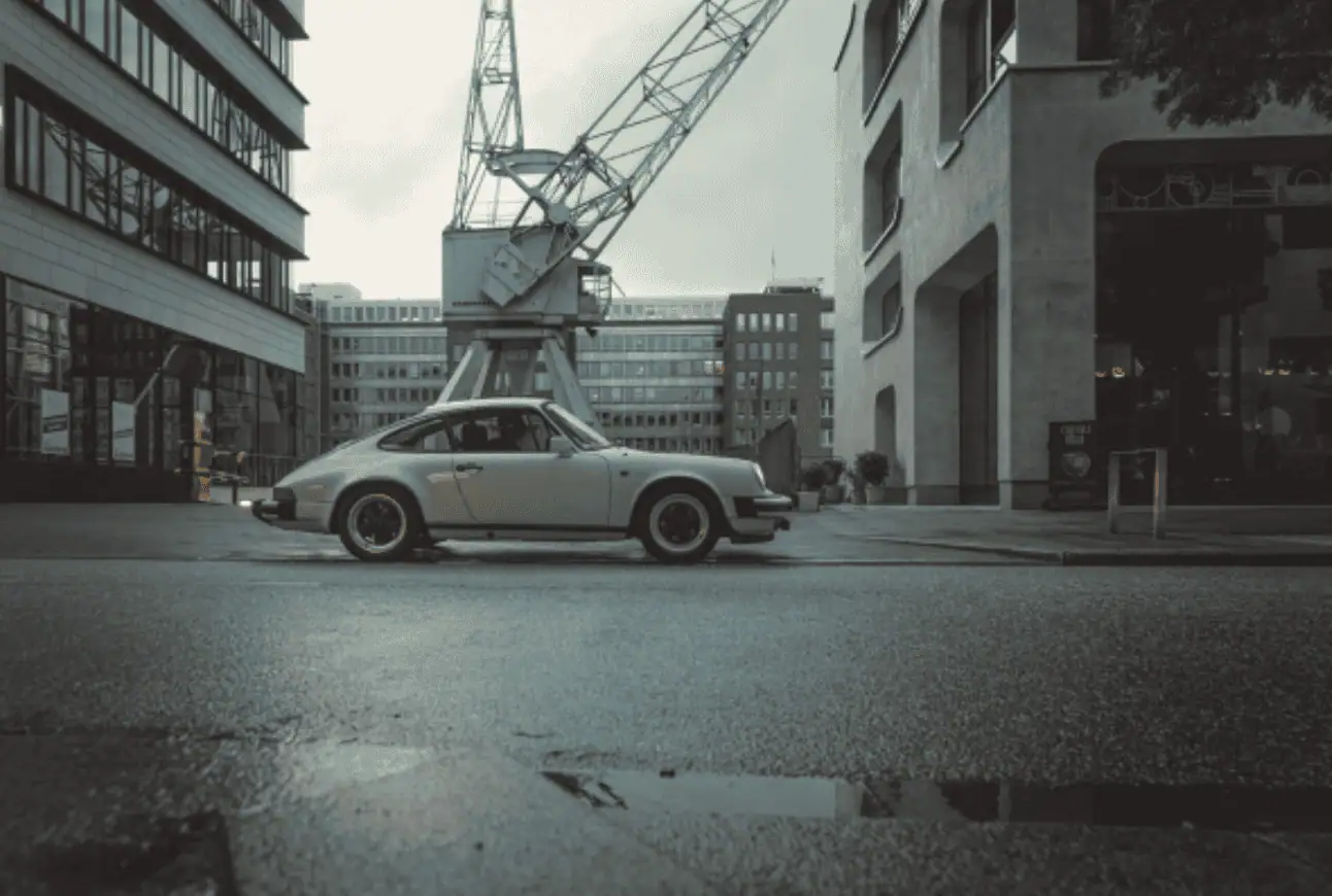 Porsche 911 SC 3.0 in Hamburg Seite
