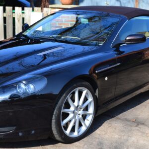 Aston Martin DB9 Volante in Hamburg mieten Vorne