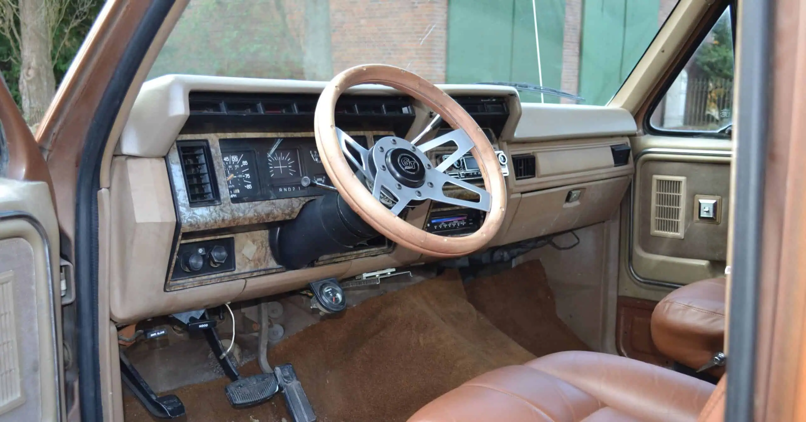 Ford F150 mieten in Hannover Innenraum