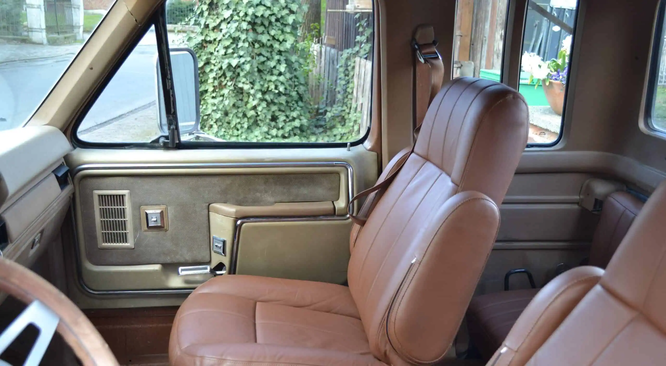 Ford F150 mieten in Hannover Innenraum