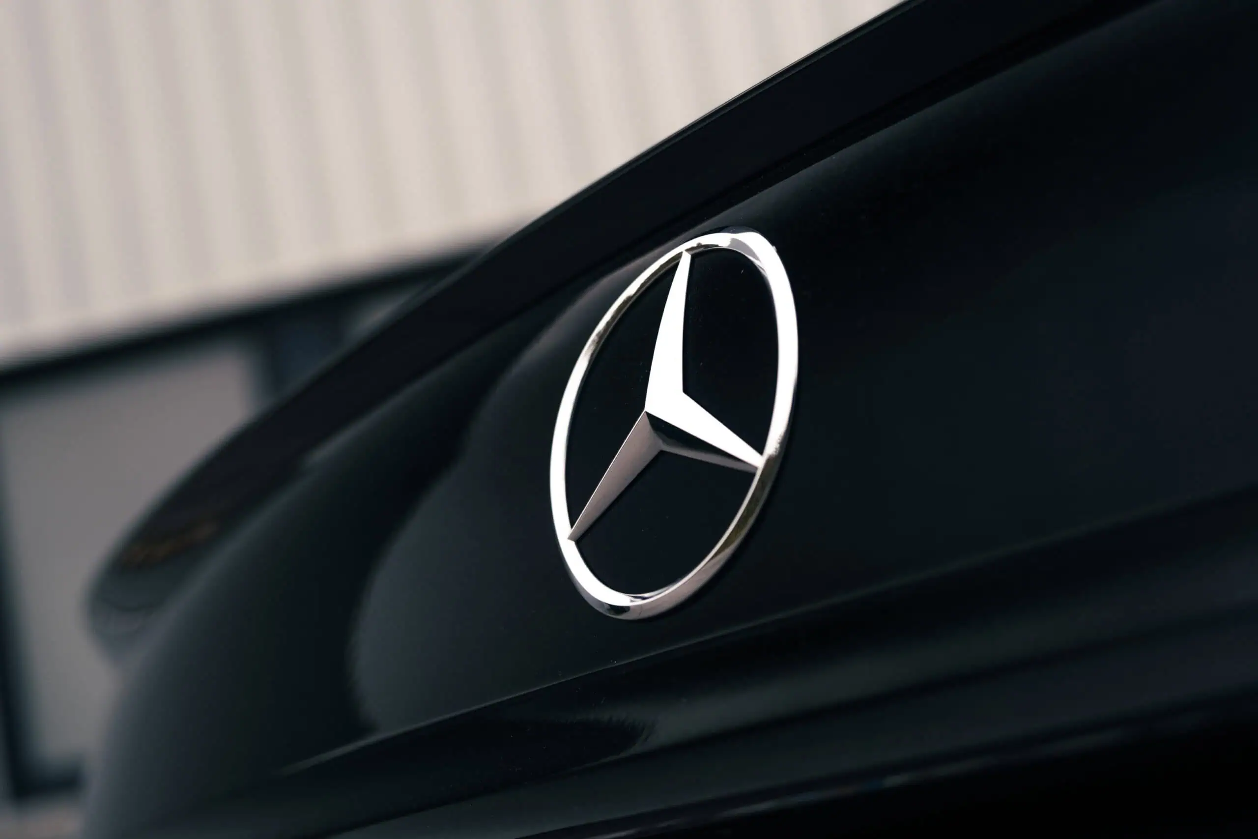 Mercedes-AMG E63 S mieten in Wien Logo