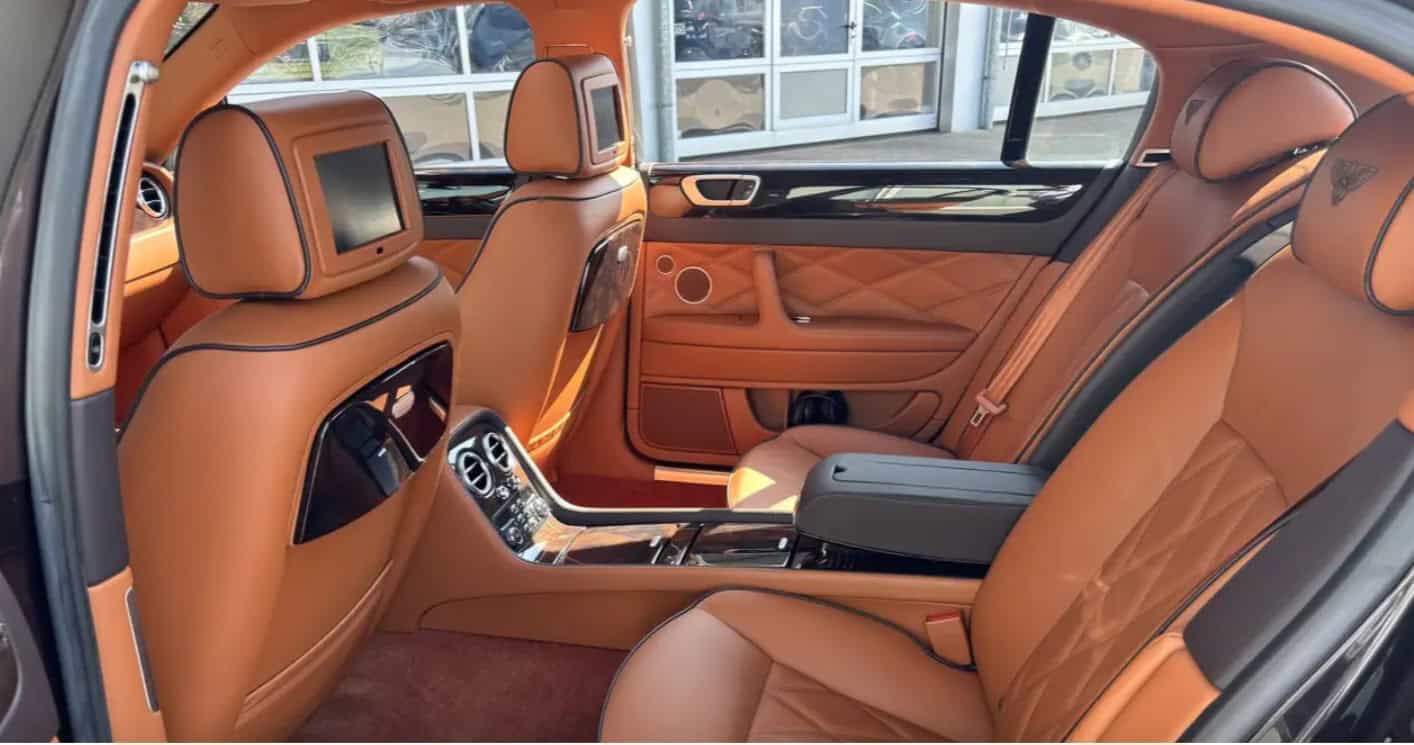 Bentley Flying Spur in Hannover mieten Innenraum