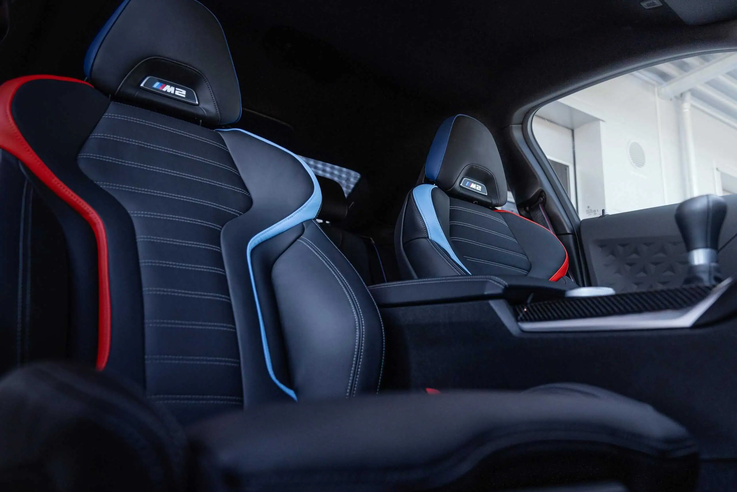 BMW M2 G87 in Wien mieten Interieur