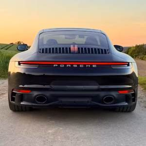 Porsche Carrera 4s Back
