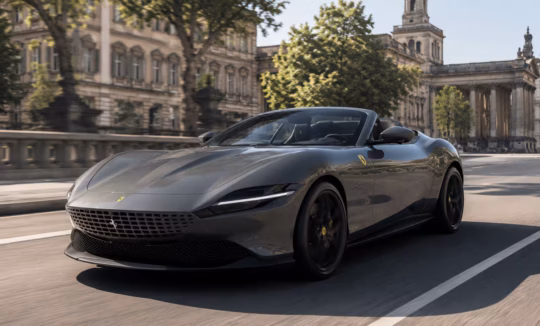Ferrari Roma Spyder hero