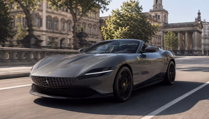 Ferrari Roma Spyder hero