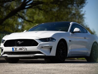 Ford Mustang GT mieten in Hamburg